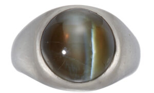 Platinum Cats Eye Chrysoberyl Ring Platinum Cats Eye Chrysoberyl Ring