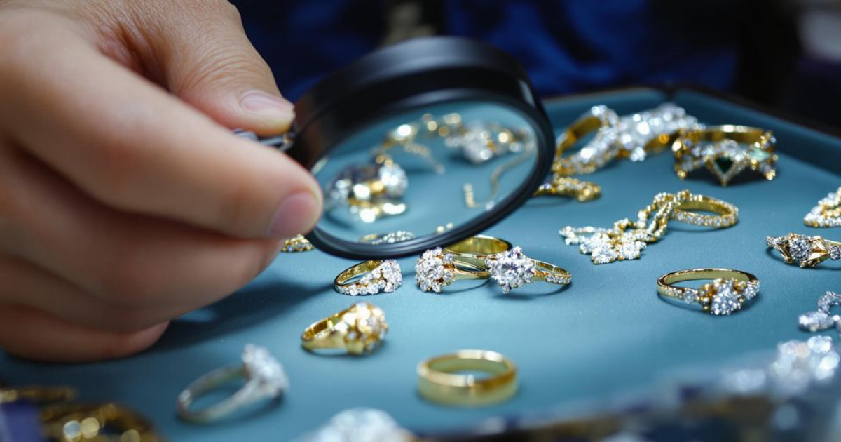 Appraisal for antique jewelry