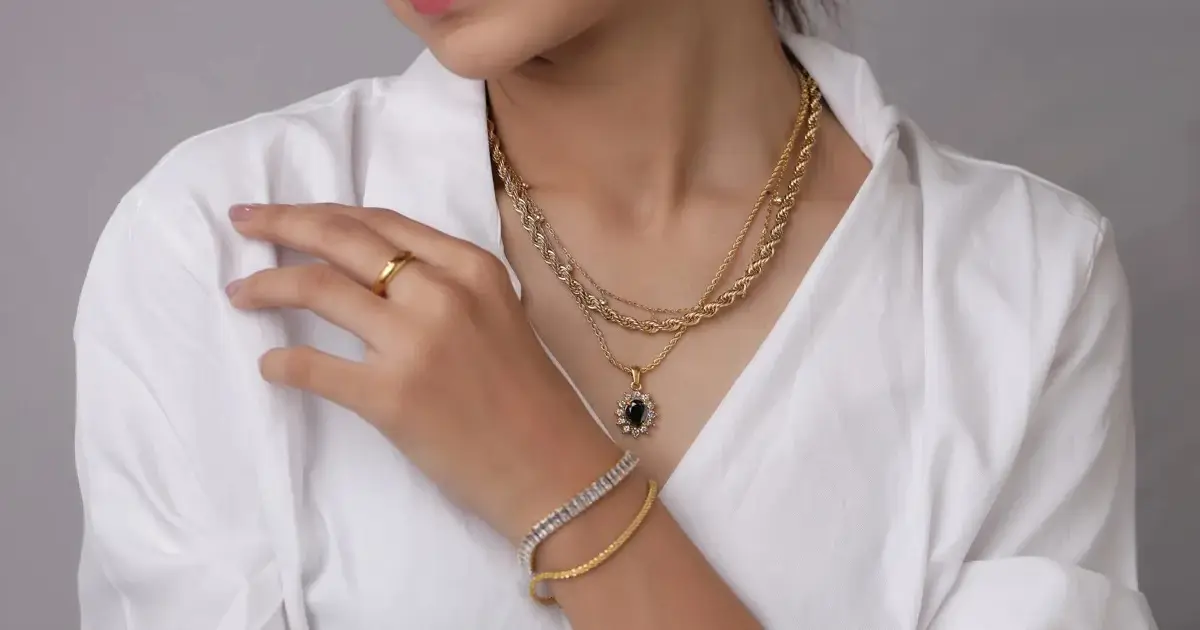 how to choose the perfect everyday jewelry pieces